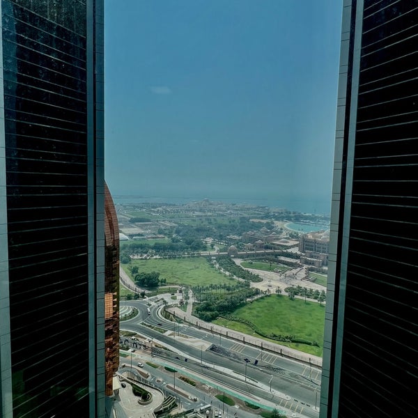 Photo taken at Conrad Abu Dhabi Etihad Towers by A R on 7/7/2023