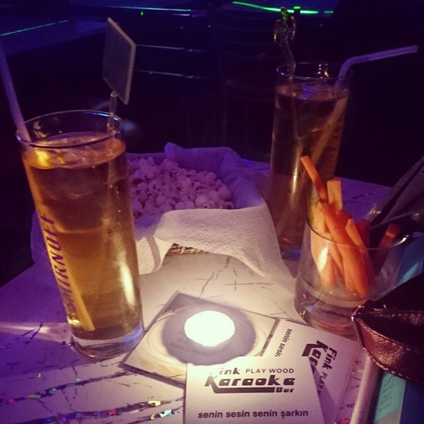 12/14/2014에 Dilara Ç.님이 Fink Karaoke Bar에서 찍은 사진