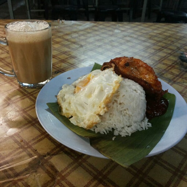 Gerai Nasi Lemak Ambank Taman Maluri Breakfast Spot In Maluri
