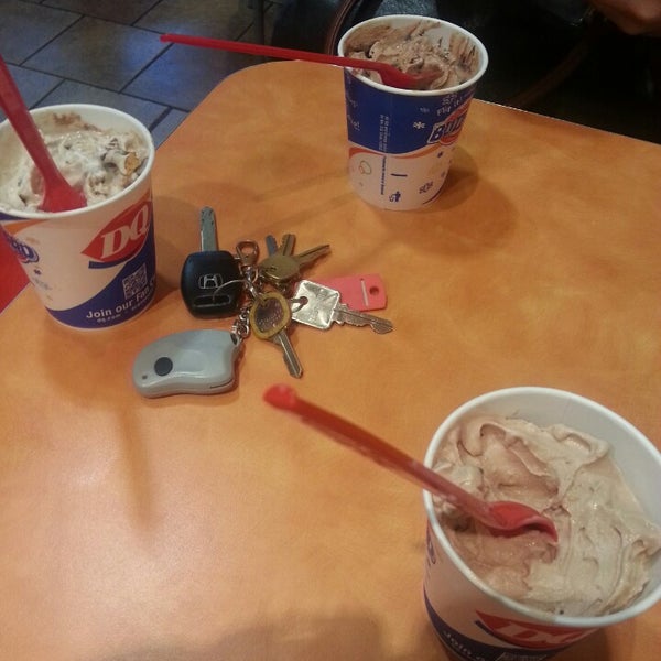 Photo taken at Dairy Queen by Jessy D. on 7/31/2013