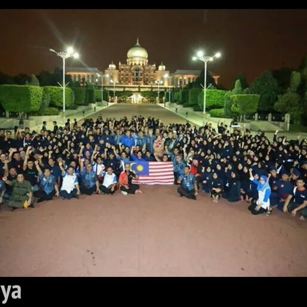Rumah Persatuan Seni Silat Cekak Pusaka Ustaz Hanafi Shah Alam Martial Arts Dojo in Shah Alam