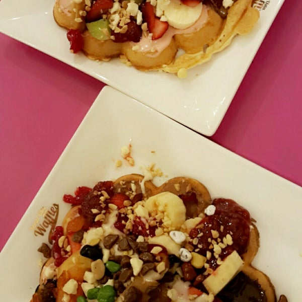 9/3/2017にNesli S.がKemal Usta Wafflesで撮った写真