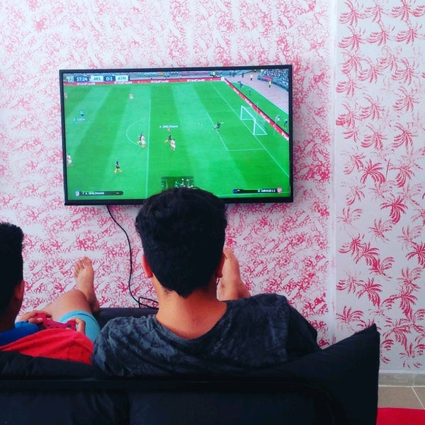 Sony playstation 4 slim 500 гб. Playstation казань. Sony playstation 4 500 гб. Playstation казань. Сони плейстейшен 4 за 14000.