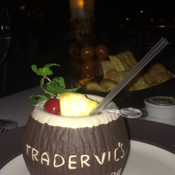 I love the atmosphere in Trader Vics and I believe their cocktails are the best I tried in Abu Dhabi 🍹