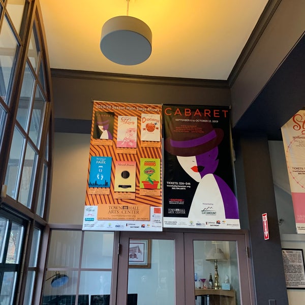 Town Hall Arts Center - 1 tip from 286 visitors