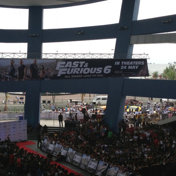 photos-at-sm-mall-of-asia-cinemas-movie-theater-in-barangay-76