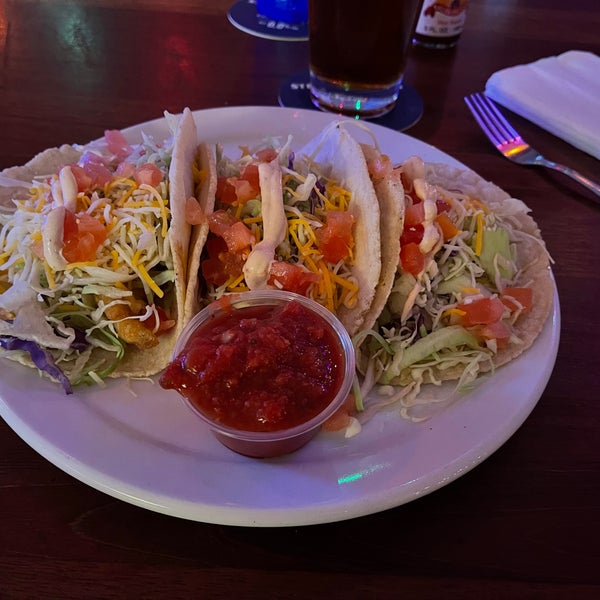 Oceans Sports Bar & Grill KailuaKona, HI