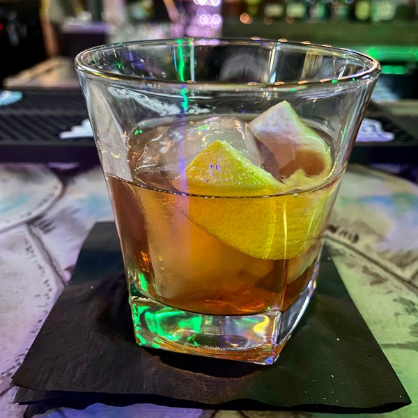 Bar fly Safety Harbor, FL