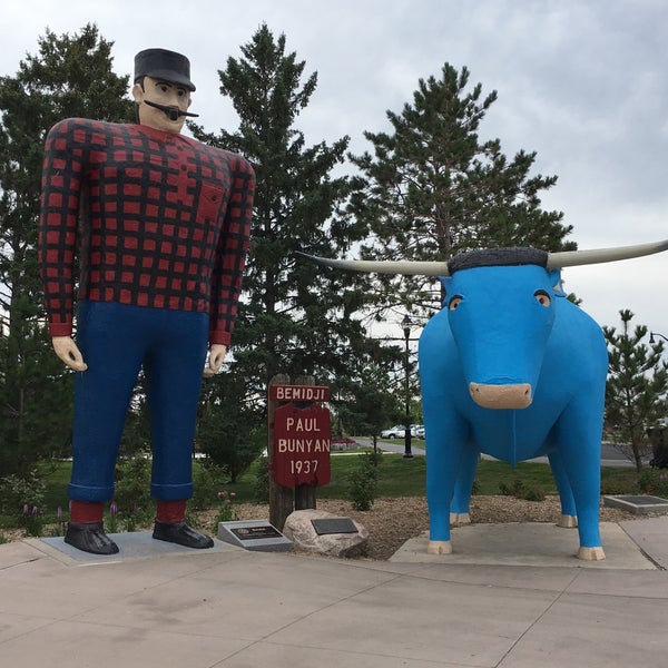 Photo taken at Paul Bunyan &amp; Babe The Blue Ox by Tony D. on 8/9/2017