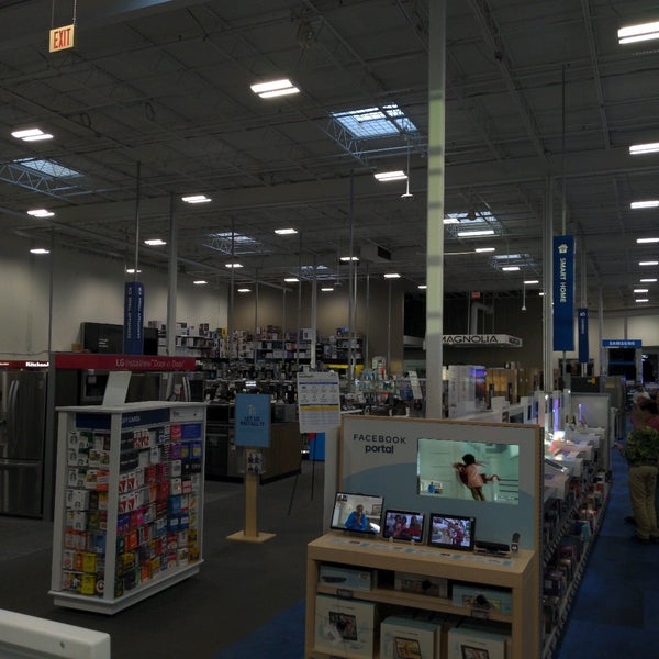 Best Buy Hickory Valley Hamilton Place Chattanooga, TN