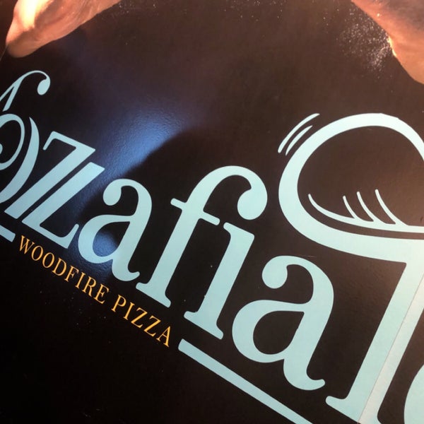 Foto tomada en Mozzafiato Pizzeria  por Hussain A. el 7/10/2022