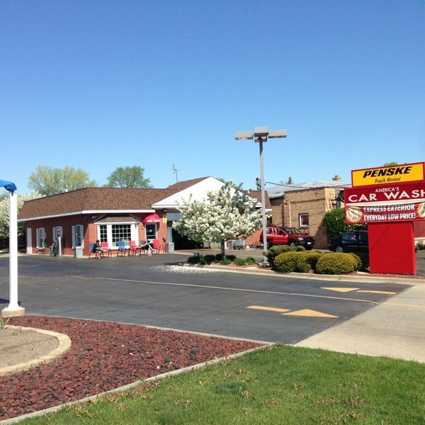 America's Car Wash Car Wash and Detail in Wheeling