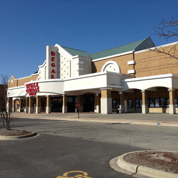 Photos at Regal Cinemas Lincolnshire 21 & IMAX 300 Parkway Drive