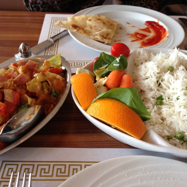 Foto diambil di Seva Cuisine of India oleh Amit J. pada 4/19/2013