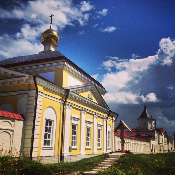 Звенигород, Ратехинское шоссе, дом8 монастырь