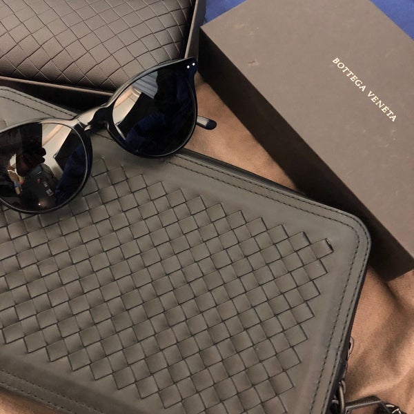 Bottega Veneta 御殿場プレミアムアウトレット 御殿場市 静岡県 Da Fotograflar