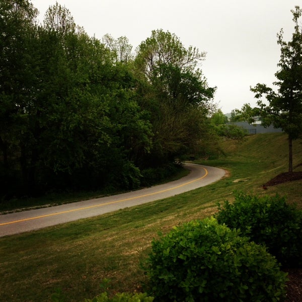 The Fayetteville Trails are a great way to get out and see Fayetteville! Check out one of our complimentary bikes and go explore! Start with the Mud Creek Trail located right behind the Courtyard!