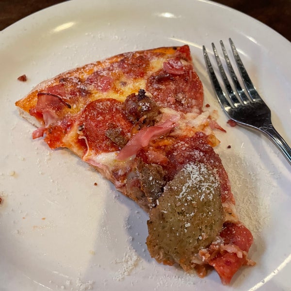 Giuseppi's Pizza & Pasta 32 Shelter Cove Ln