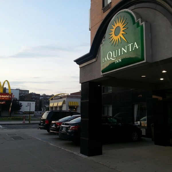 6/26/2013にВолодимир Л.がLa Quinta Inn Queensで撮った写真