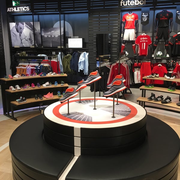 modelo adidas superstar