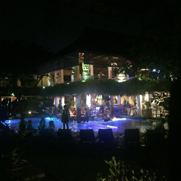 รูปภาพถ่ายที่ Bounty Hotel Bali โดย MOHAMMED.O เมื่อ 8/6/2016