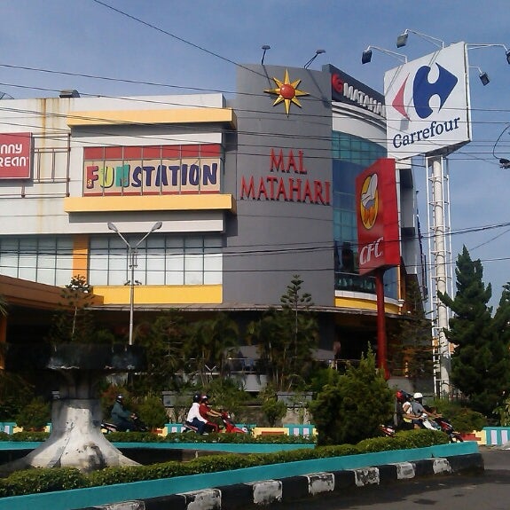 Photos at Matahari Mall - Pontianak, Kalimantan Barat