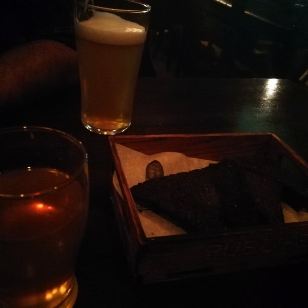 Снимок сделан в Tap&amp;Barrel Pub пользователем Sove N. 6/20/2019