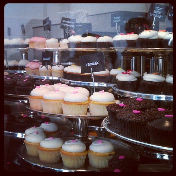 Cupcake Back Bay East 114 tips from 5822 visitors