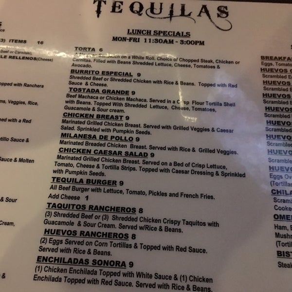 4/13/2016에 Jon S.님이 Tequilas Cantina and Grill에서 찍은 사진