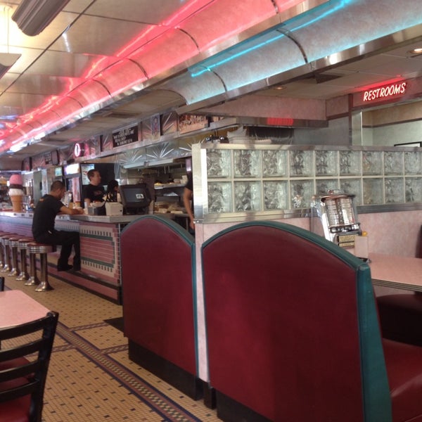 Photo taken at Rosie&#39;s Diner by Jon S. on 1/2/2014