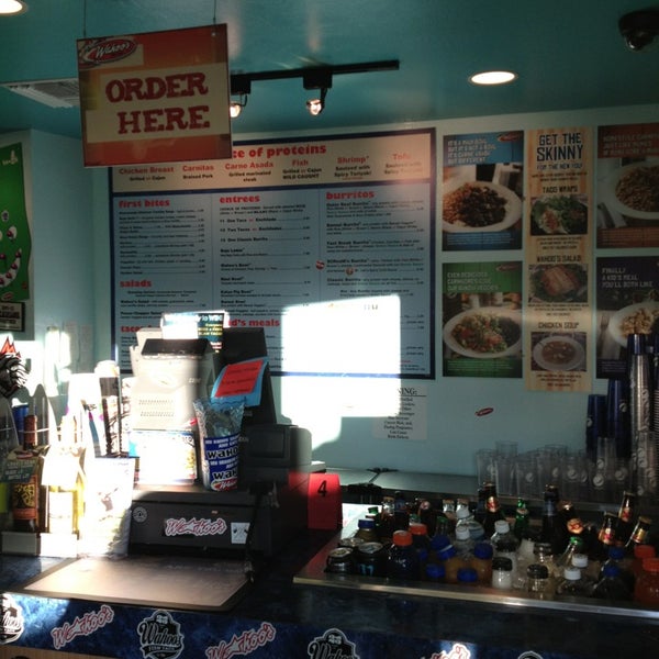 9/4/2013 tarihinde Jon S.ziyaretçi tarafından Wahoo&#39;s Fish Taco'de çekilen fotoğraf