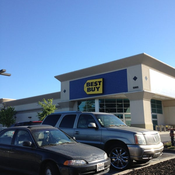 Best Buy Electronics Store in San Jose