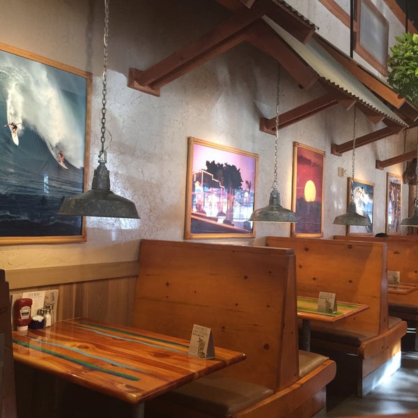 1/12/2016 tarihinde Jon S.ziyaretçi tarafından Islands Restaurant'de çekilen fotoğraf