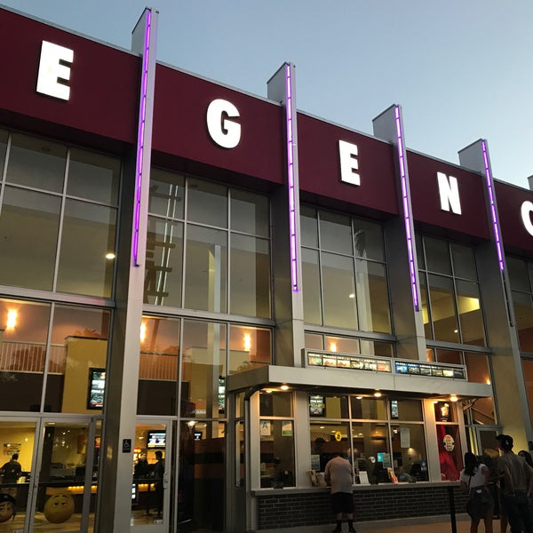 Regency Foothill Cinema 10 Movie Theater