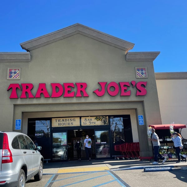 Trader Joe's Grocery Store in San Dimas