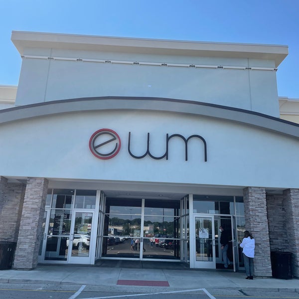 Eastwood Mall Shopping Mall in Niles