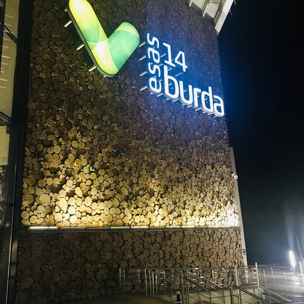 รูปภาพถ่ายที่ 14 Burda โดย 🅡🅔🅒🅔🅟 ®. เมื่อ 11/3/2021