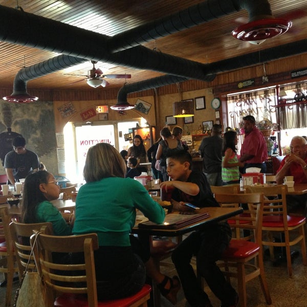 Junction Cafe 10 tips