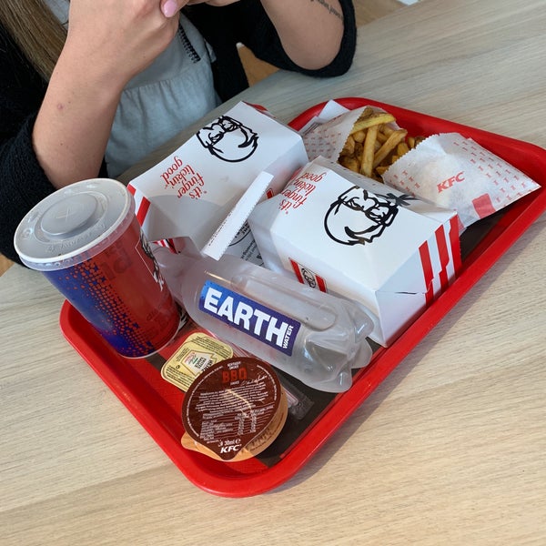9/3/2019 tarihinde Nina C.ziyaretçi tarafından KFC'de çekilen fotoğraf