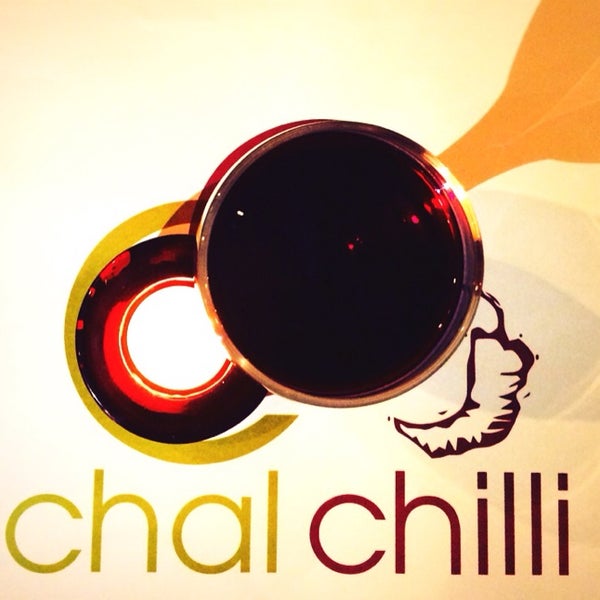Photo prise au Chal Chilli par Ayesha K. le3/4/2014