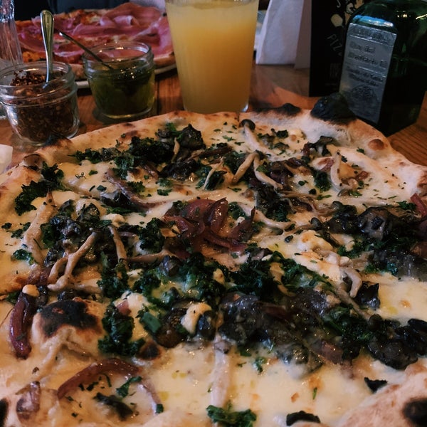 That was my best wild mushroom pizza in the town! So juicy, cheesy and tasty👌 I will definitely come back for another portion 😋