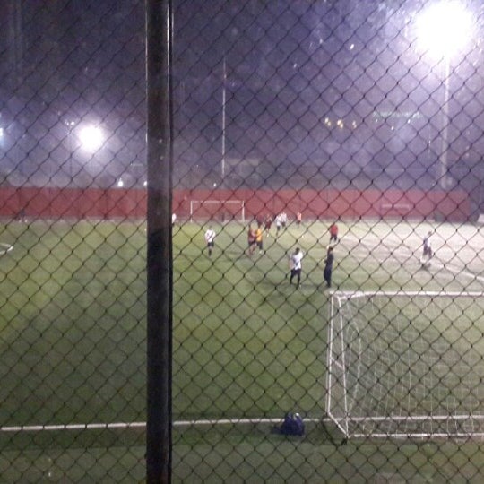 genclerbirligi hali saha yenimahalle de futbol sahasi