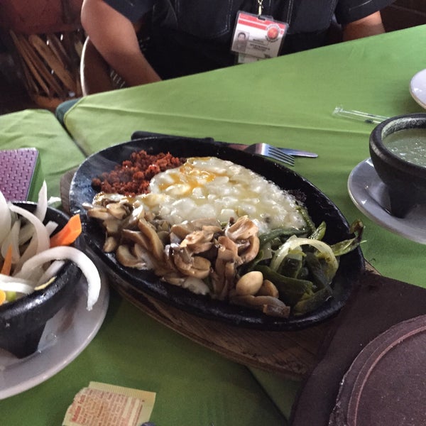 5/12/2015에 Sergio A.님이 Steak Palenque에서 찍은 사진