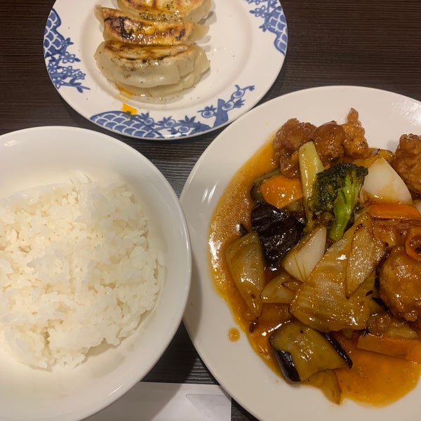 Fotos En 中華ばーみやん軒 用賀駅前店 Restaurante Chino En 世田谷区