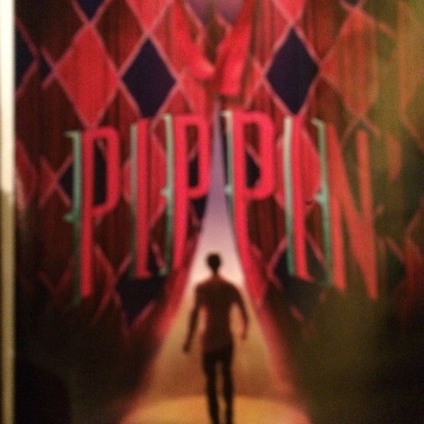 Снимок сделан в PIPPIN The Musical on Broadway пользователем Rob G. 10/19/2014