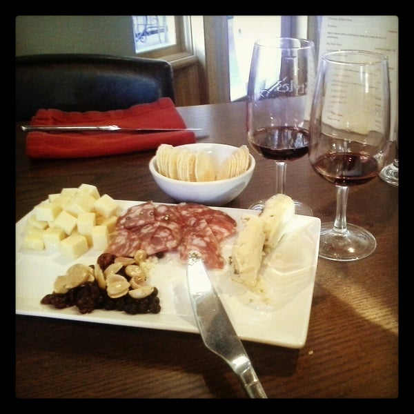 UnWined Wine Bar in Folsom