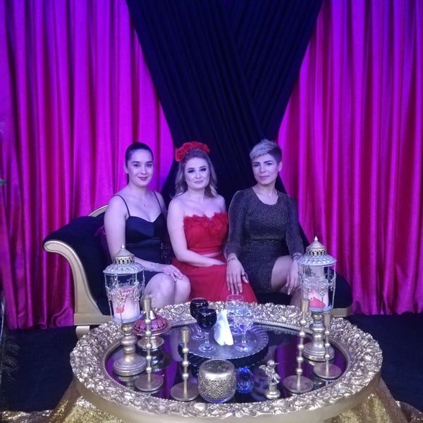 photos at carnaval henna house kina evi