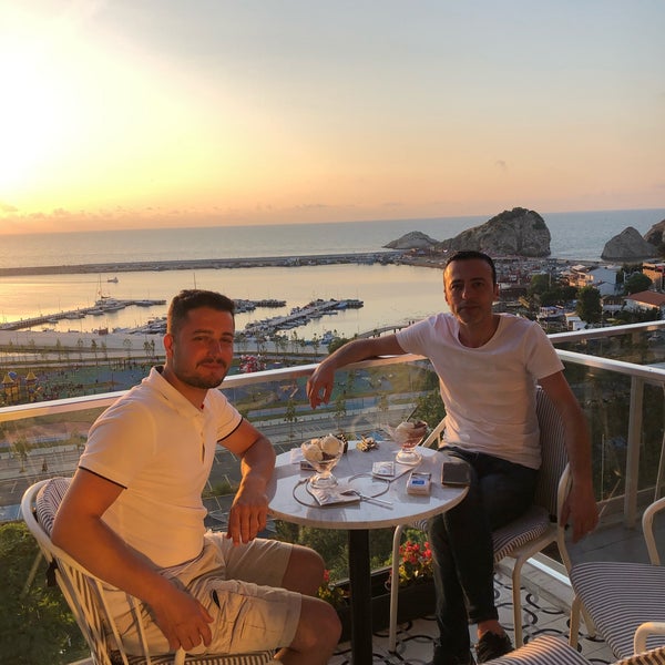 Das Foto wurde bei Şile Resort Hotel von Mehmet/Polat am 6/14/2019 aufgenommen