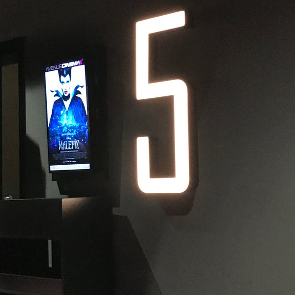 10/20/2019에 Emre🎈님이 Avenue Cinemax에서 찍은 사진