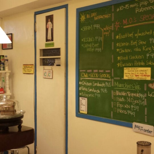 5/4/2013にKenneth B.がThe Midnight Owl Snack &amp; Study Cafeで撮った写真